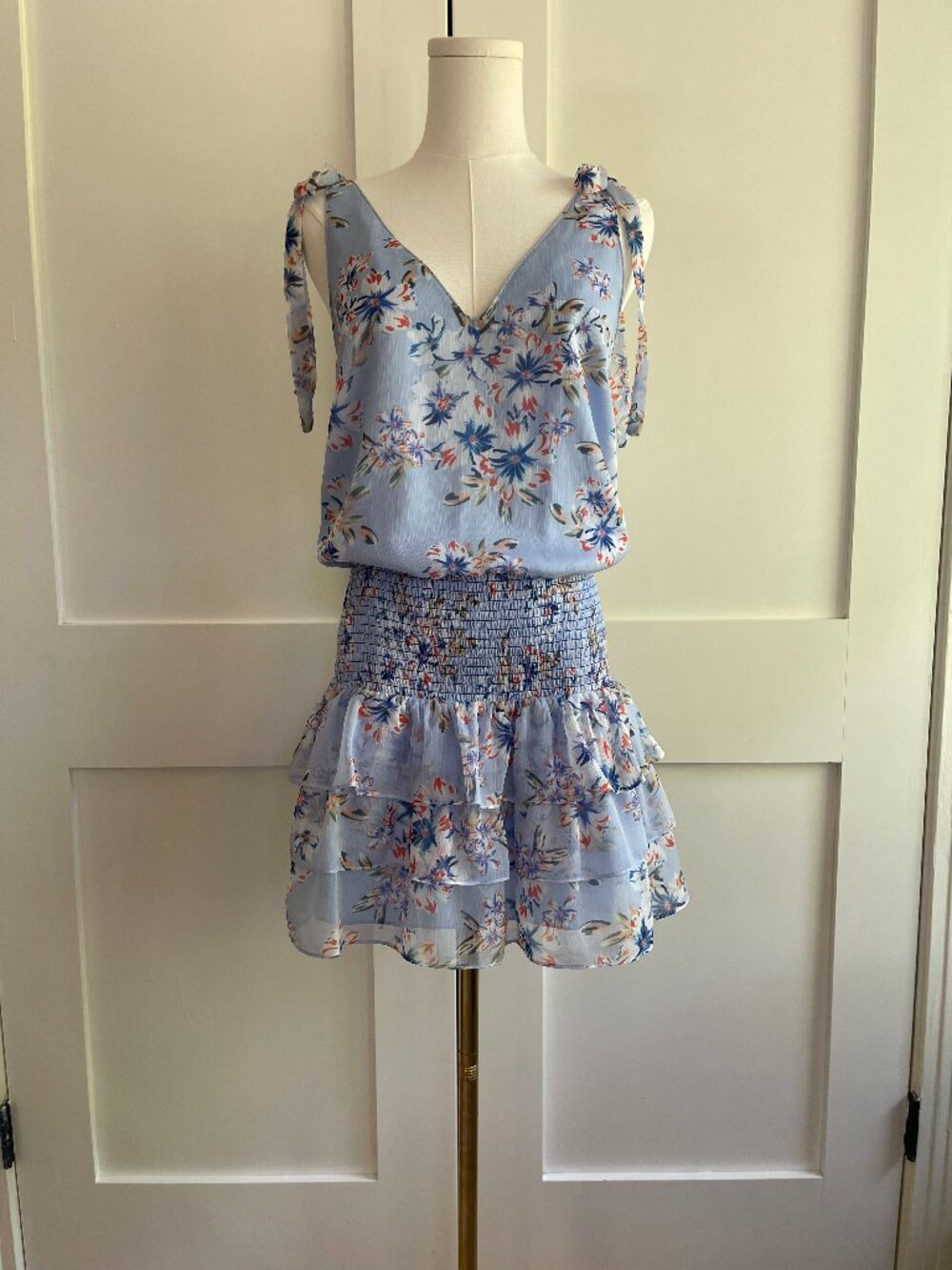 Amanda Uprichard Blue Floral Tiered Mini Dress Smocked Waist Size S